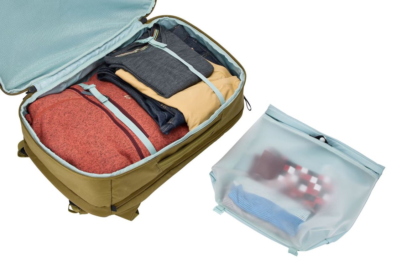 Дорожній рюкзак Thule Aion Travel Backpack 40L TATB140 Nutria