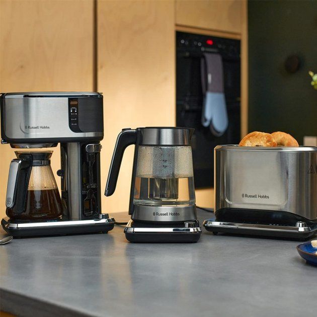 Электрочайник Russell Hobbs Attentiv 26200-70 (25018016001)