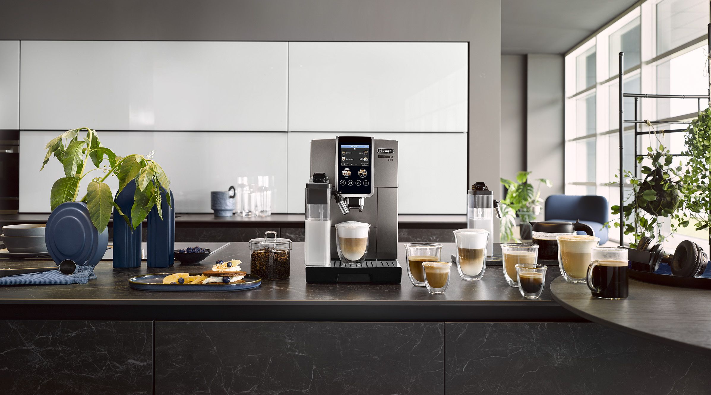 Кавомашина DELONGHI Dinamica Plus ECAM380.95.TB