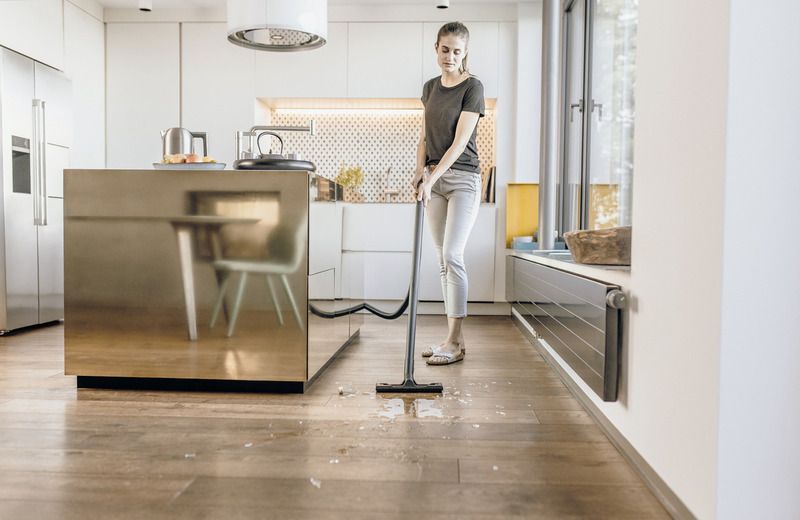 Karcher Пилосос господарський WD 2 PLUS S V-15/4/18, 1000 Вт, 15 л, 4 м, 4.519 кг