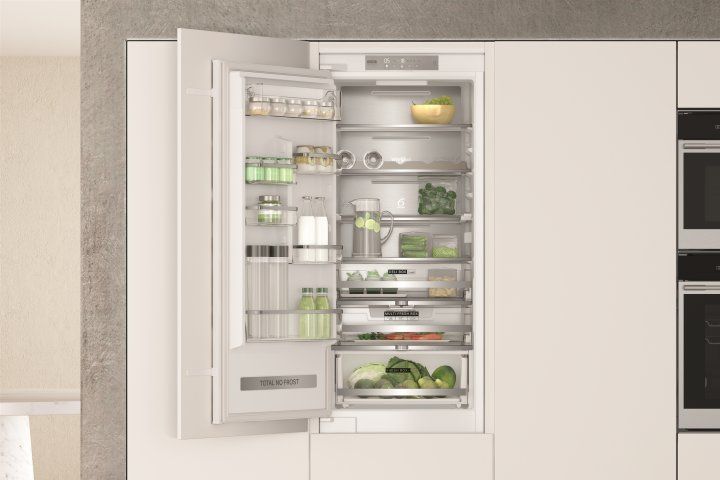 Холодильник WHIRLPOOL WHC20 T593