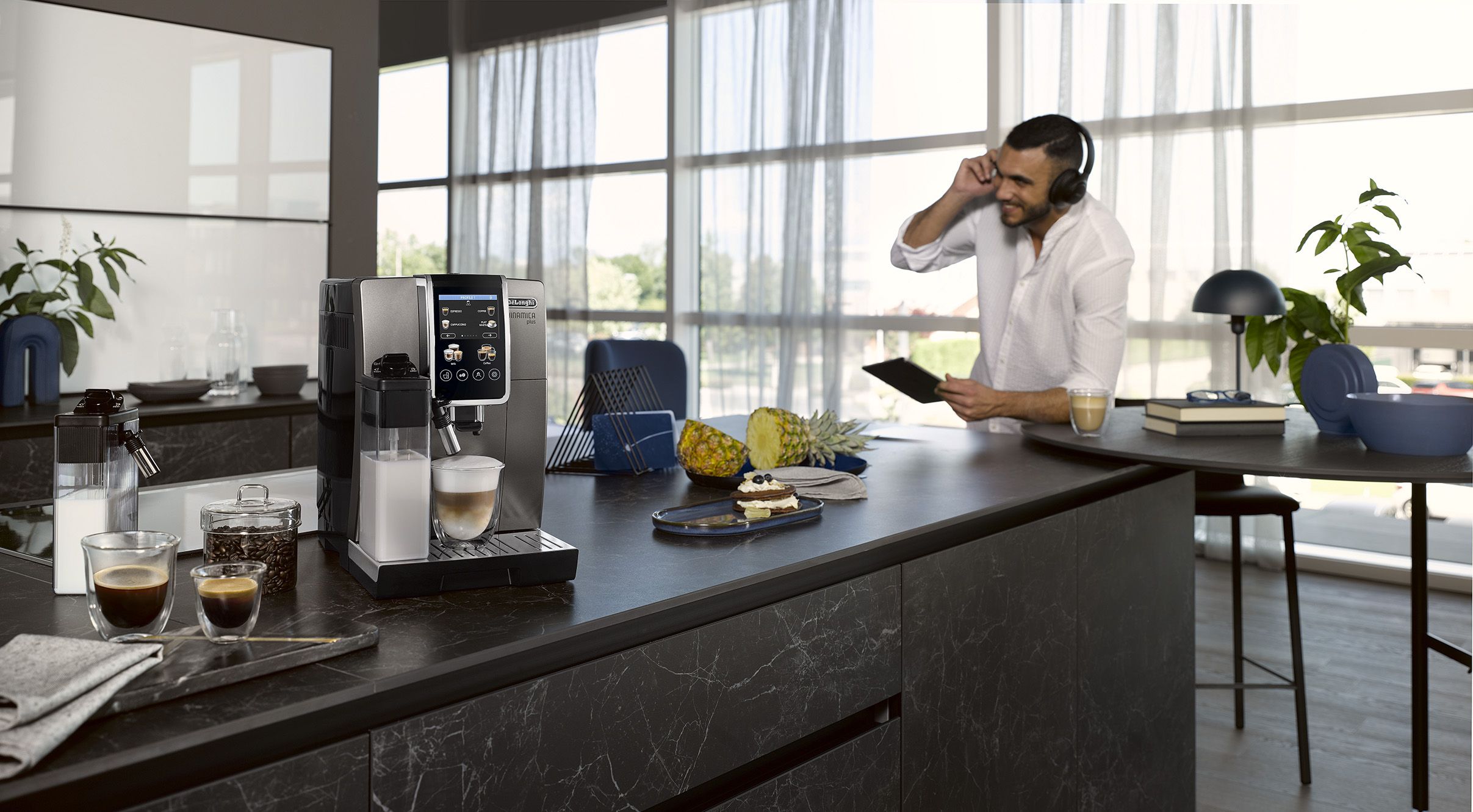 Кавомашина DELONGHI Dinamica Plus ECAM380.95.TB