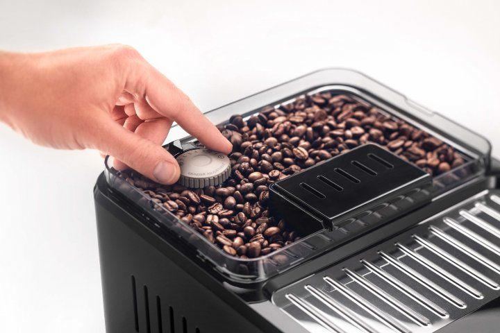 Кавомашина DELONGHI Eletta Explore ECAM450.65.G