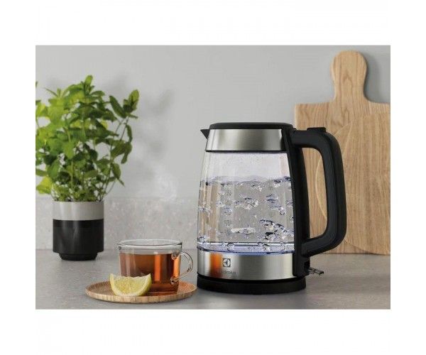 Електрочайник Electrolux E4GK1-4GB
