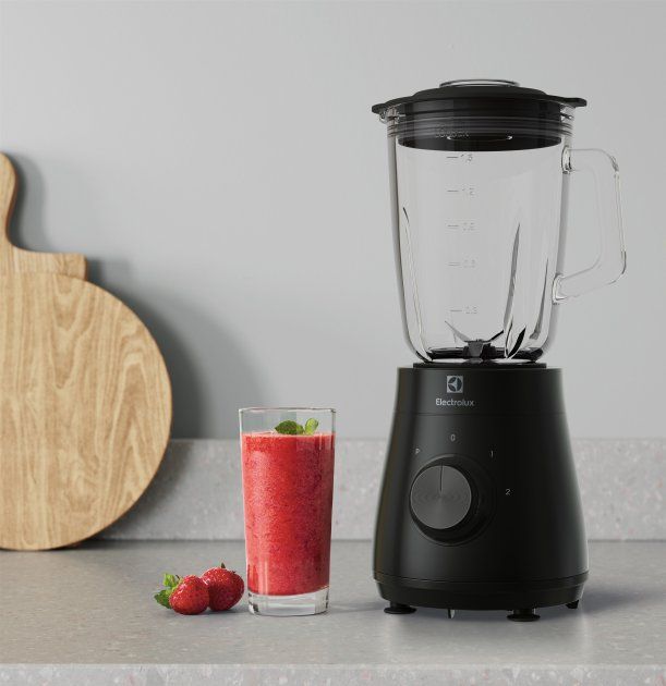 Блендер ELECTROLUX E3TB1-4GG