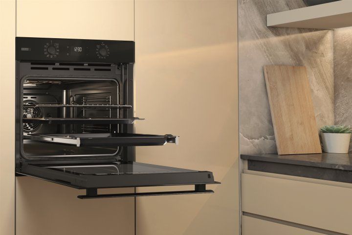 Духова шафа електрична WHIRLPOOL OMSR58RU1SB