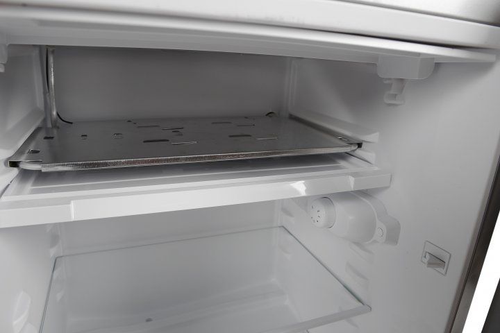 Холодильник VESTFROST VD142RS