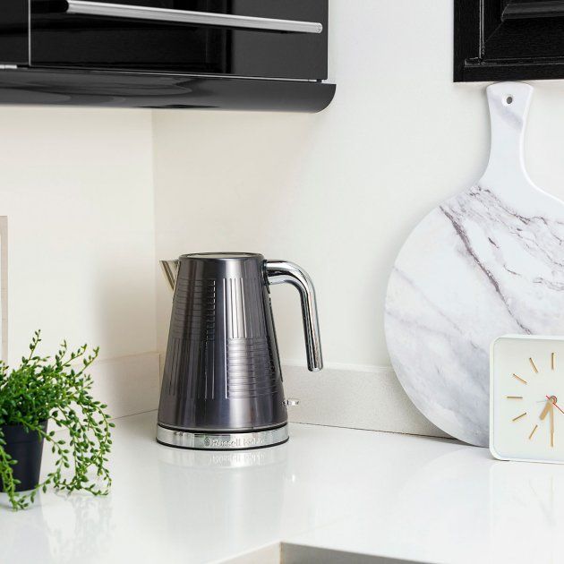 Електрочайник Russell Hobbs 25240-70 Geo