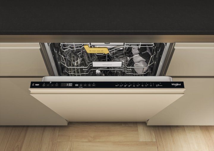 Вбудована посудомийна машина WHIRLPOOL W8I HP42 L