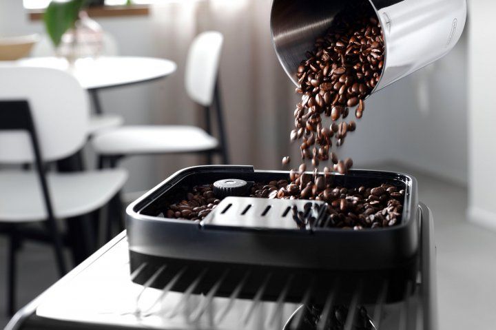 Кавомашина DELONGHI Magnifica Evo ECAM 290.81.TB