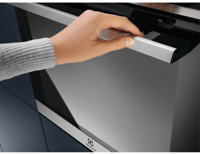 Духова шафа електрична ELECTROLUX EOC8P39WX