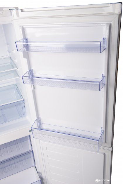 Холодильник BEKO RCSA240K20W