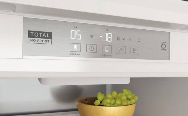 Холодильник WHIRLPOOL WHC20T593P