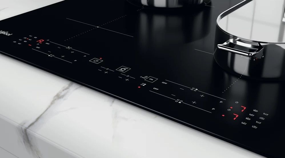 Whirlpool Варильна поверхня індукційна WBB8360NE