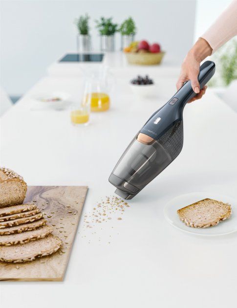 Акумуляторний пилосос Electrolux EERC75DB