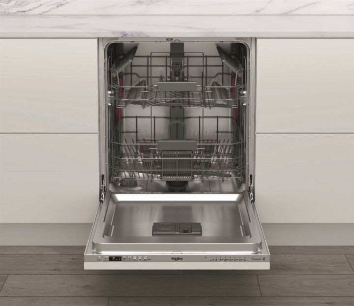 Вбудована посудомийна машина WHIRLPOOL WI 7020 P