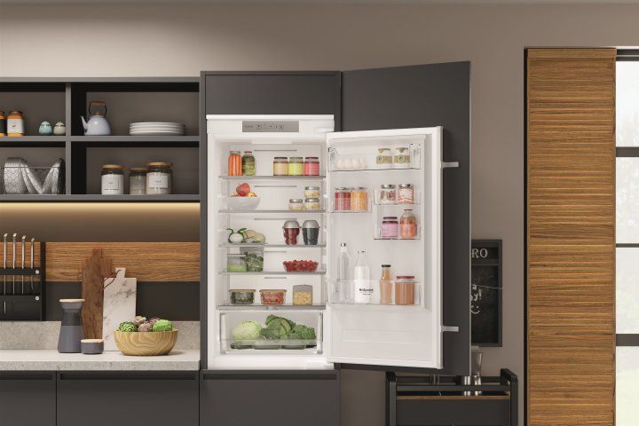 Холодильник HOTPOINT ARISTON HAC20 T321