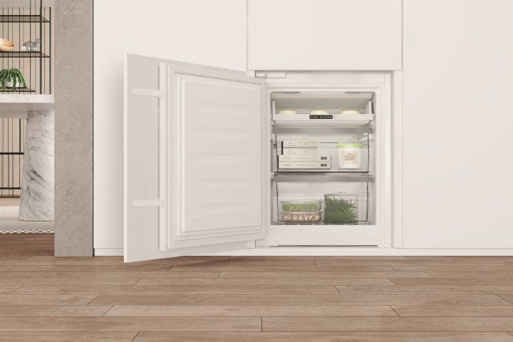 Холодильник WHIRLPOOL WHC20 T593