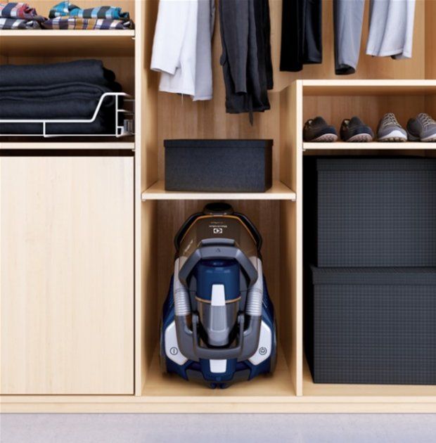 Пилосос без мішка Electrolux EUFC8ALRGY