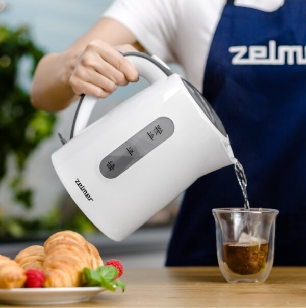 Електрочайник Zelmer ZCK7619