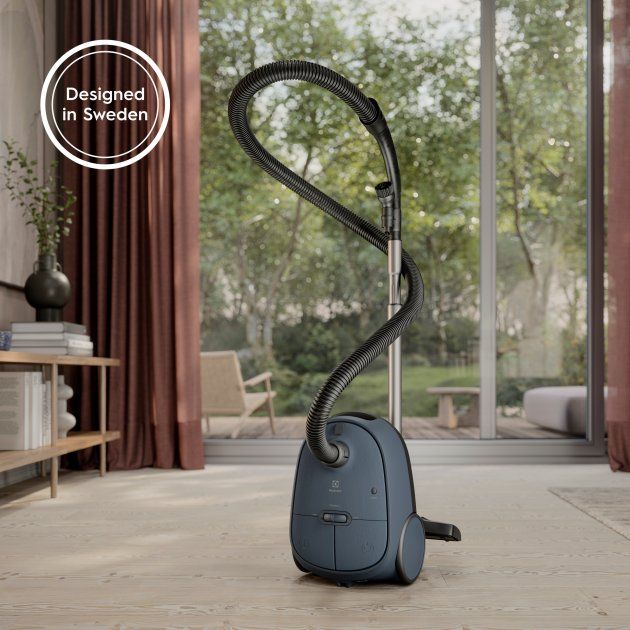 Пилосос для сухого прибирання Electrolux EB61C4DB