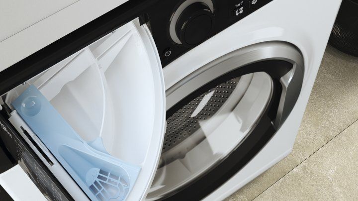 Пральна машина вузька WHIRLPOOL WRBSB 6228 B UA
