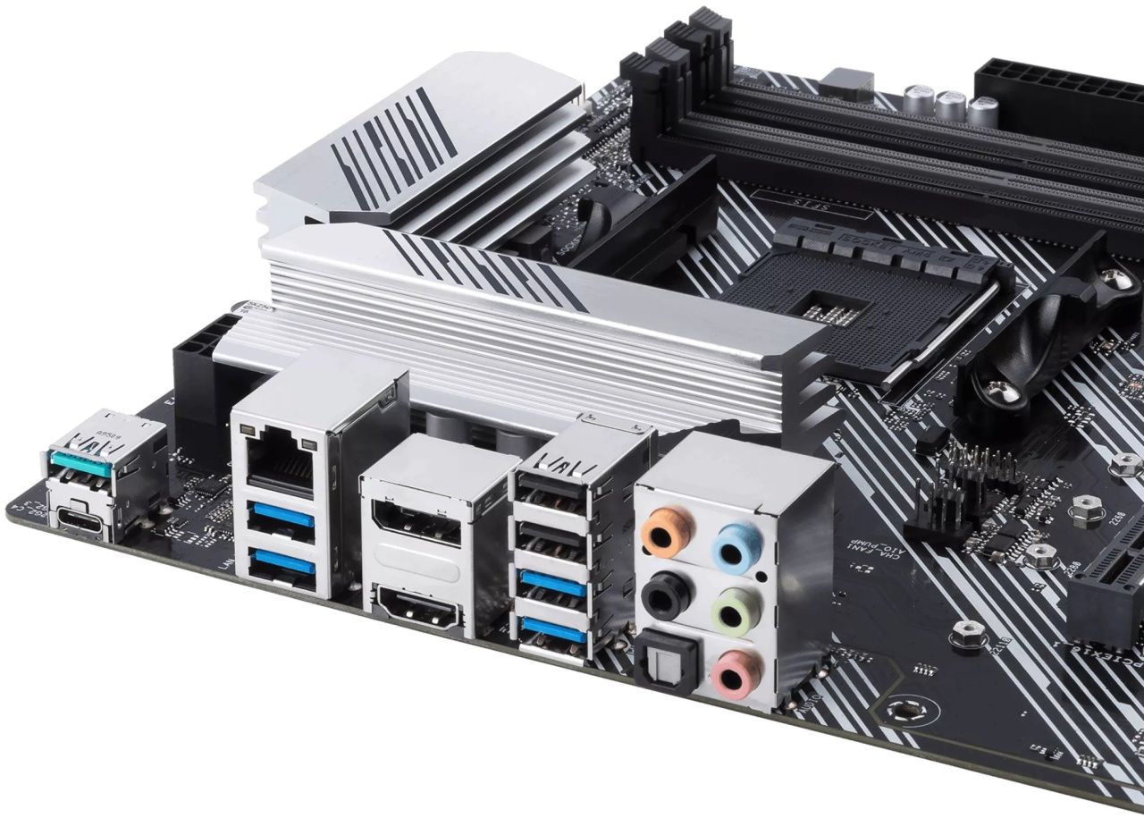 ASUS Материнcька плата PRIME B550-PLUS sAM4 B550 4xDDR4 M.2 HDMI DP ATX