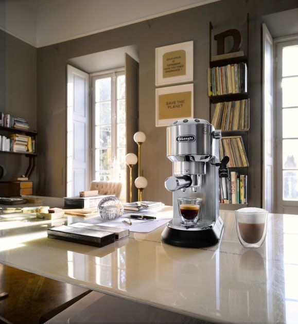 Кавоварка еспресо DELONGHI EC 685 M