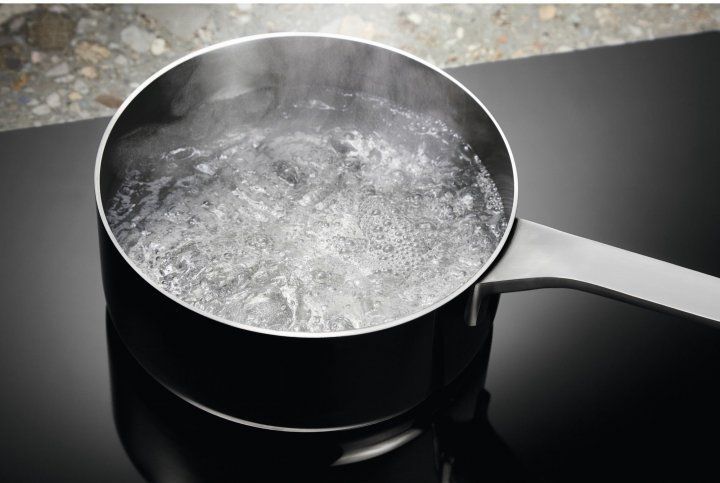 Варильна поверхня електрична Electrolux CIR60430CB