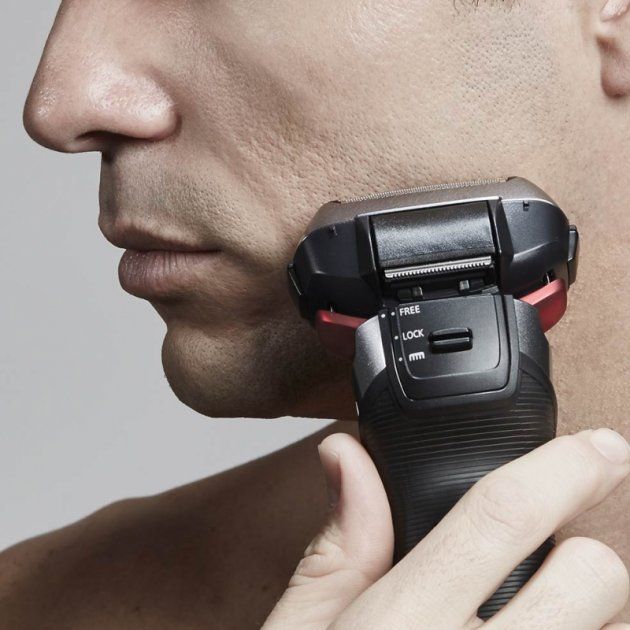 Електробритва PANASONIC ES-LT2N-S820