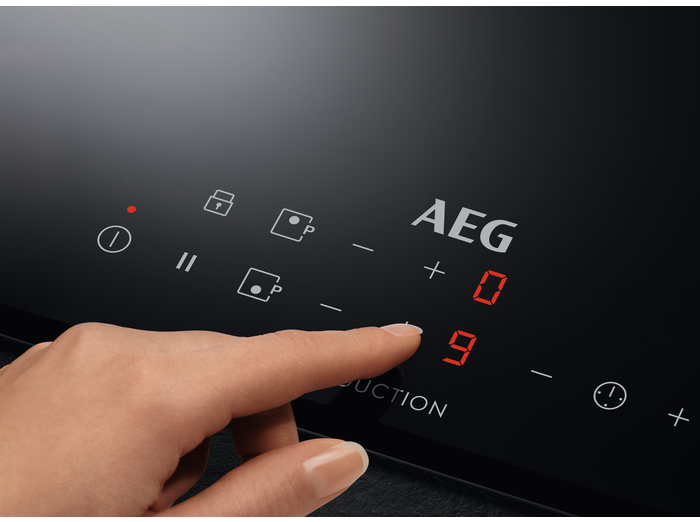 Варильна поверхня індукційна AEG IKB32300CB