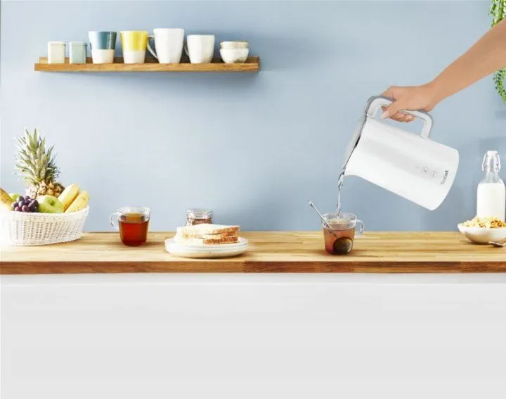 Електрочайник TEFAL KO693110