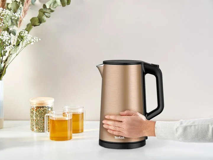 Електрочайник TEFAL DOUBLE LAYER SS KI583C10
