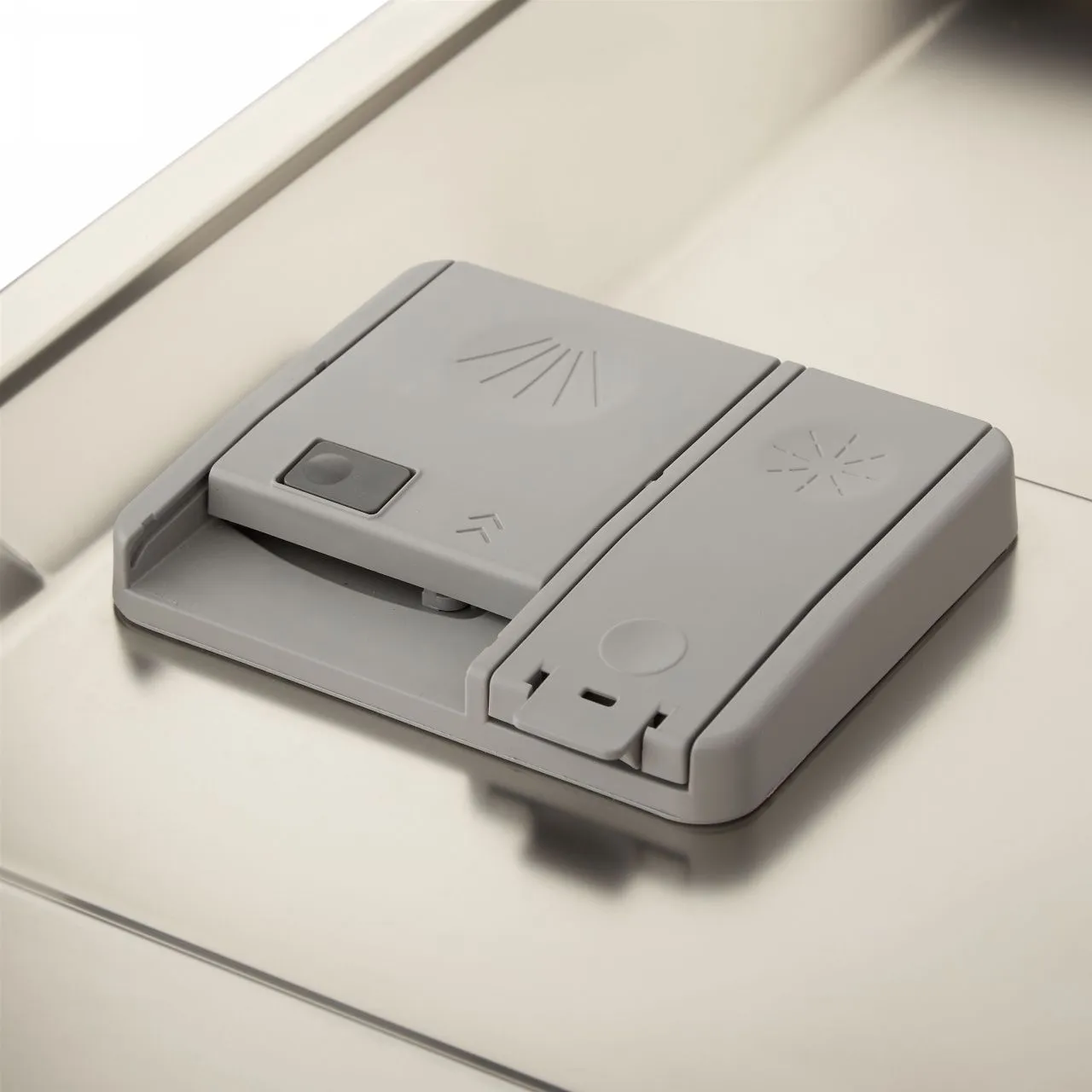 Посудомийна машина ELEYUS DWF 60024