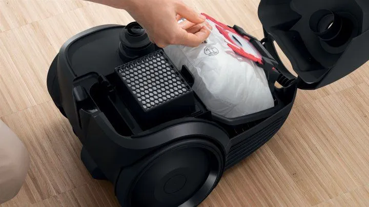 Пилосос для сухого прибирання Bosch BGBS2LB1