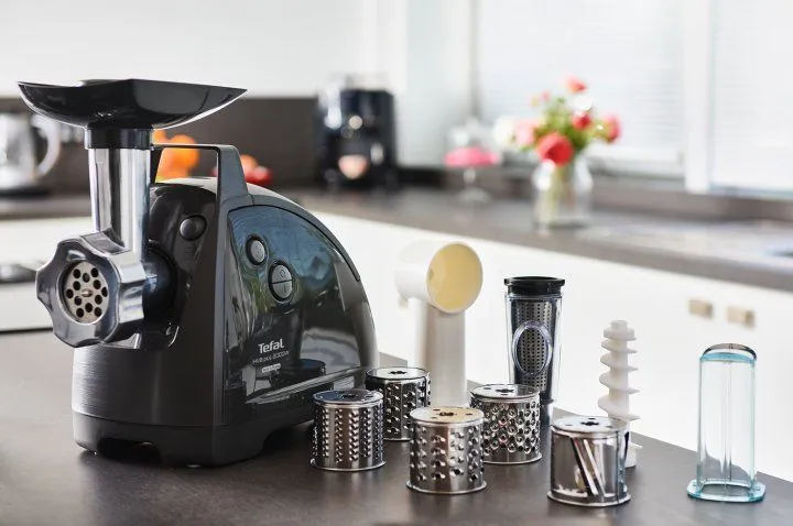 М'ясорубка Tefal NE685838