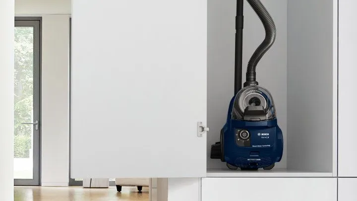 Пилосос без мішка BOSCH BGS21X320