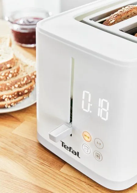 Тостер Tefal Sense TT693110