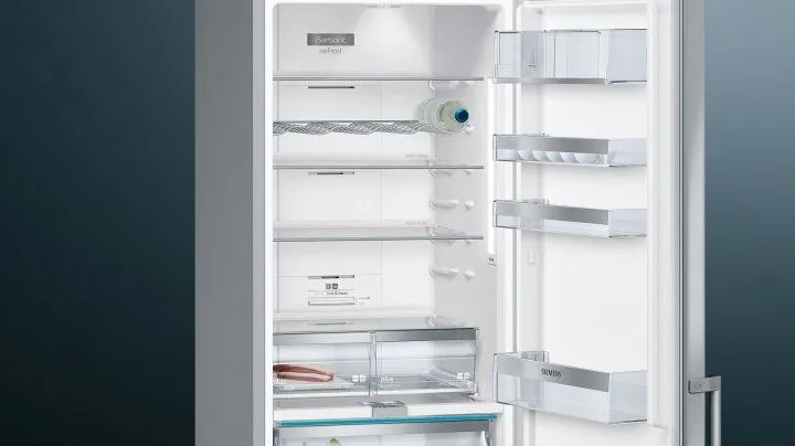 Холодильник SIEMENS KG39NAI306