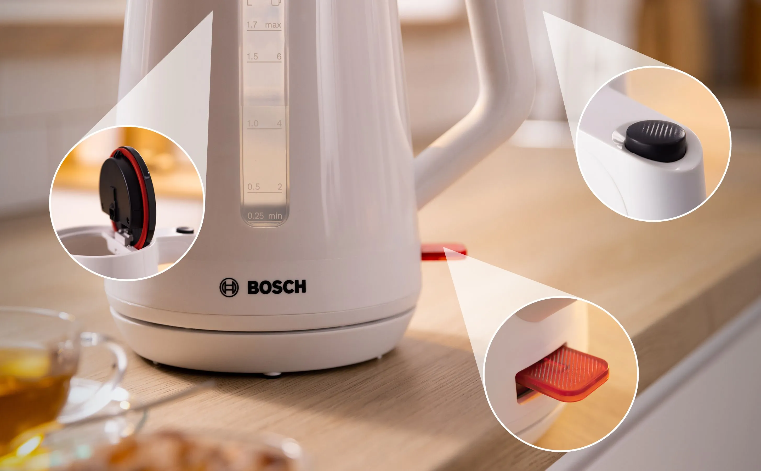 Чайник Bosch MyMoment TWK1M121