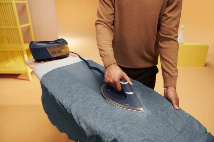 Праска з парогенератором Philips PerfectCare 6000 Серії PSG6066/20