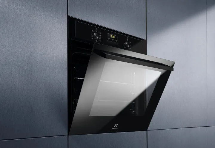 Духова шафа електрична ELECTROLUX EOF3H50BK