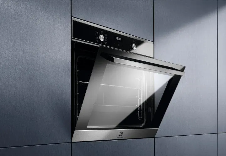 Духова шафа електрична ELECTROLUX EOF5H40BX