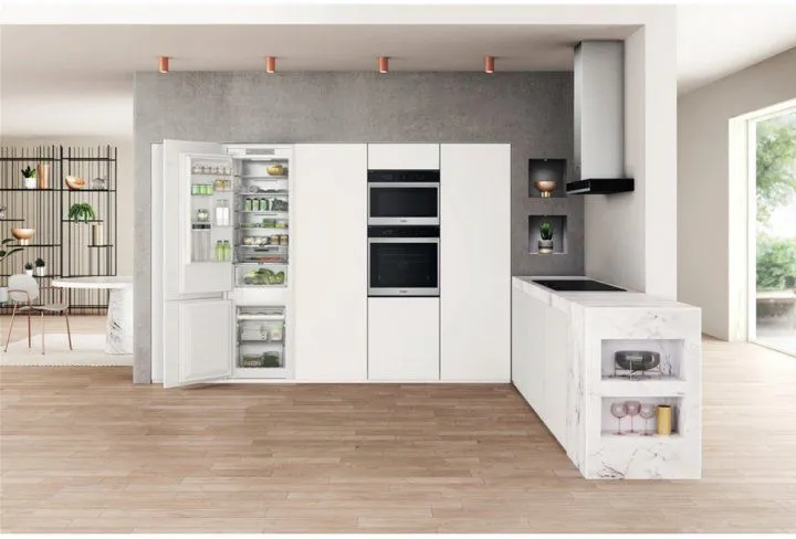 Холодильник WHIRLPOOL WHC20 T352