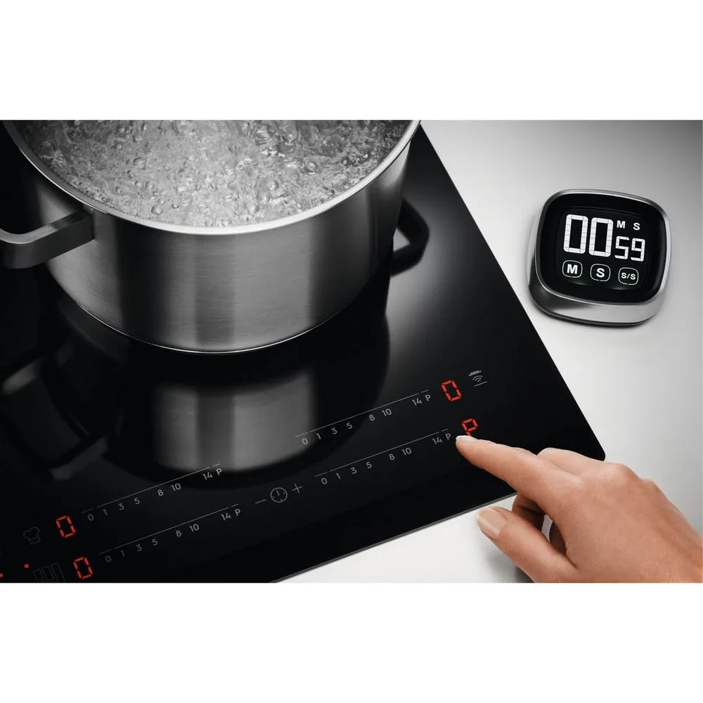 Варильна поверхня Electrolux (EIS82453)