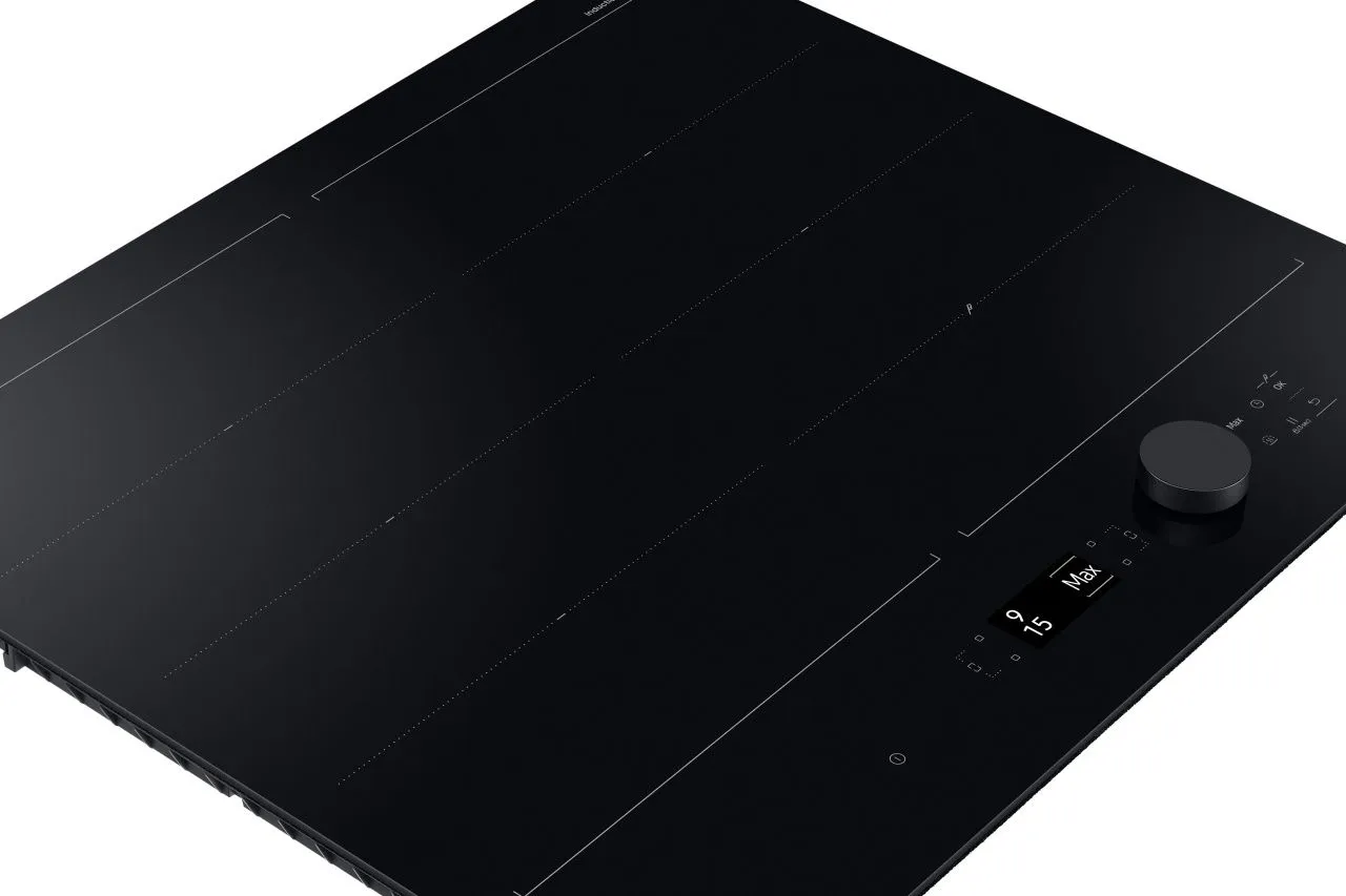 Індукційна варильна поверхня Samsung Electronics NZ64B7799FK/WT