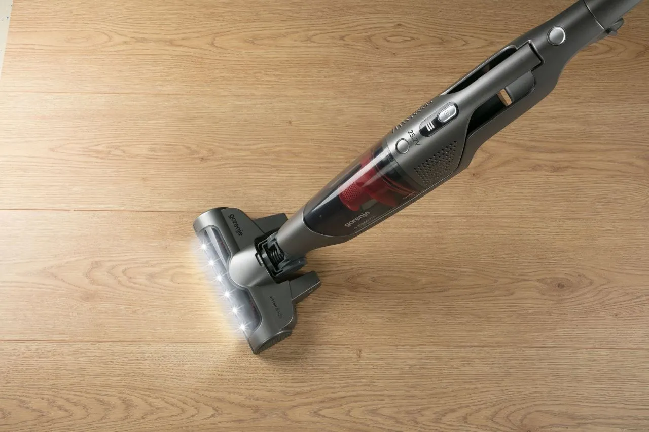 Вертикальний + ручний пилосос (2в1) Gorenje SVC252GFA