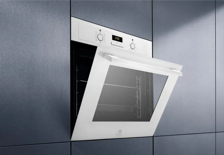 Духова шафа електрична ELECTROLUX EOF3H40BW