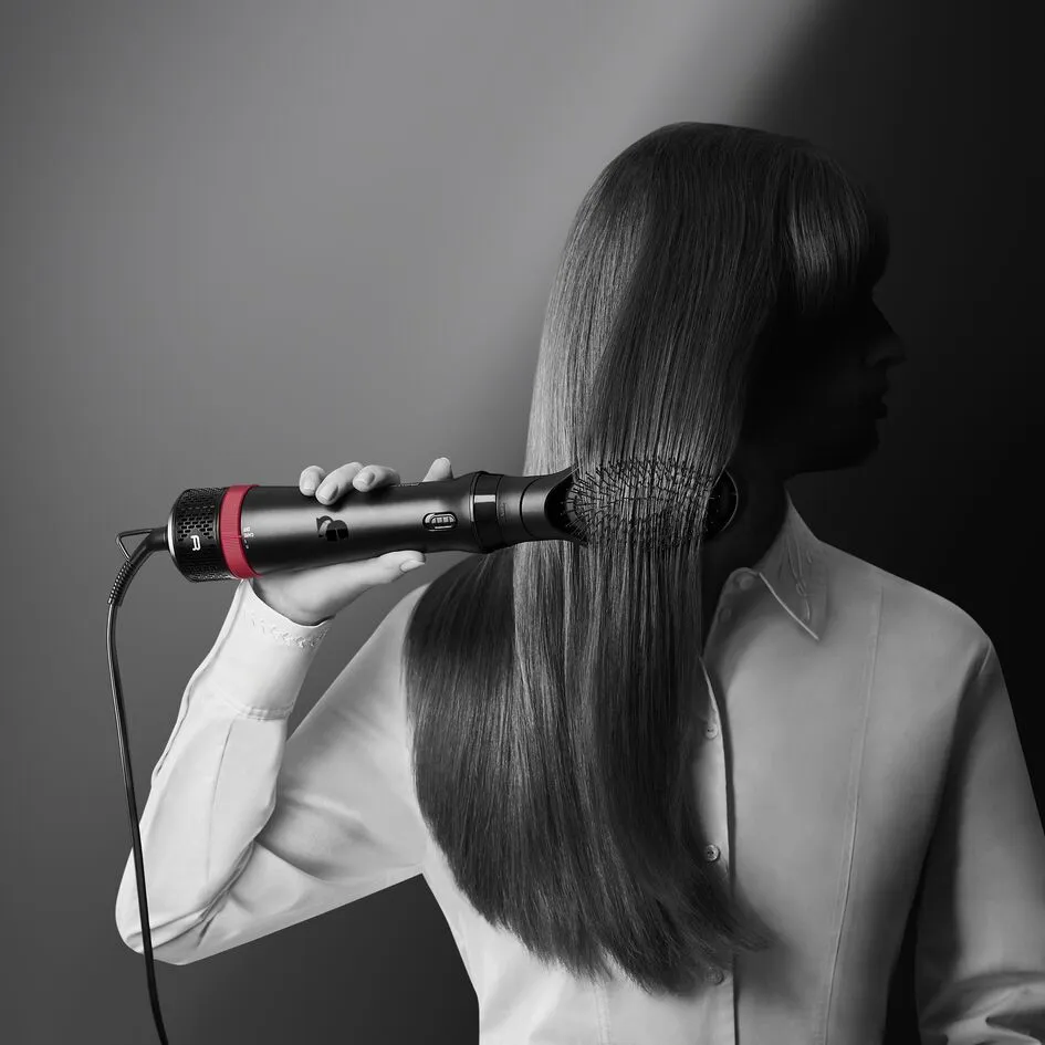 Фен-щітка Rowenta x KARL LAGERFELD Express Style CF635LF0
