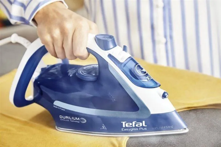 Праска TEFAL Easygliss Plus FV5735